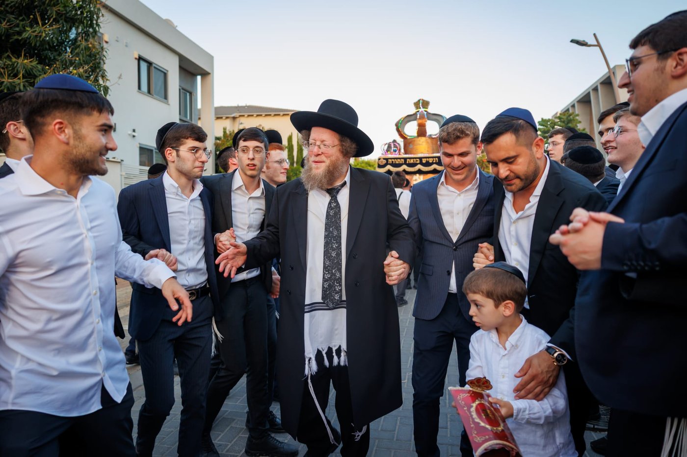 חנוכת ארון הקודש הגדול והמפואר בעולם ב'עטרת שלמה'