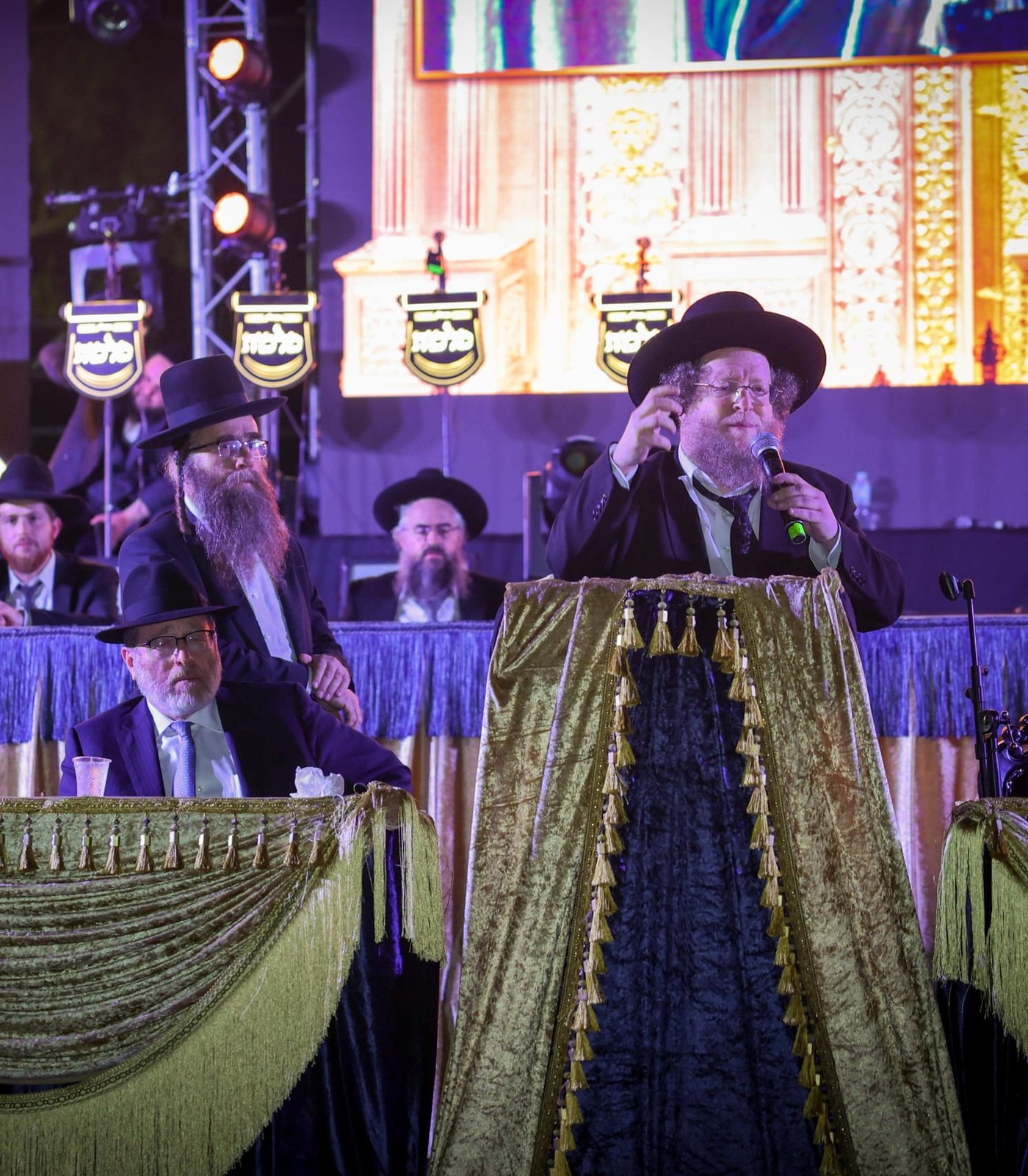 חנוכת ארון הקודש הגדול והמפואר בעולם ב'עטרת שלמה'