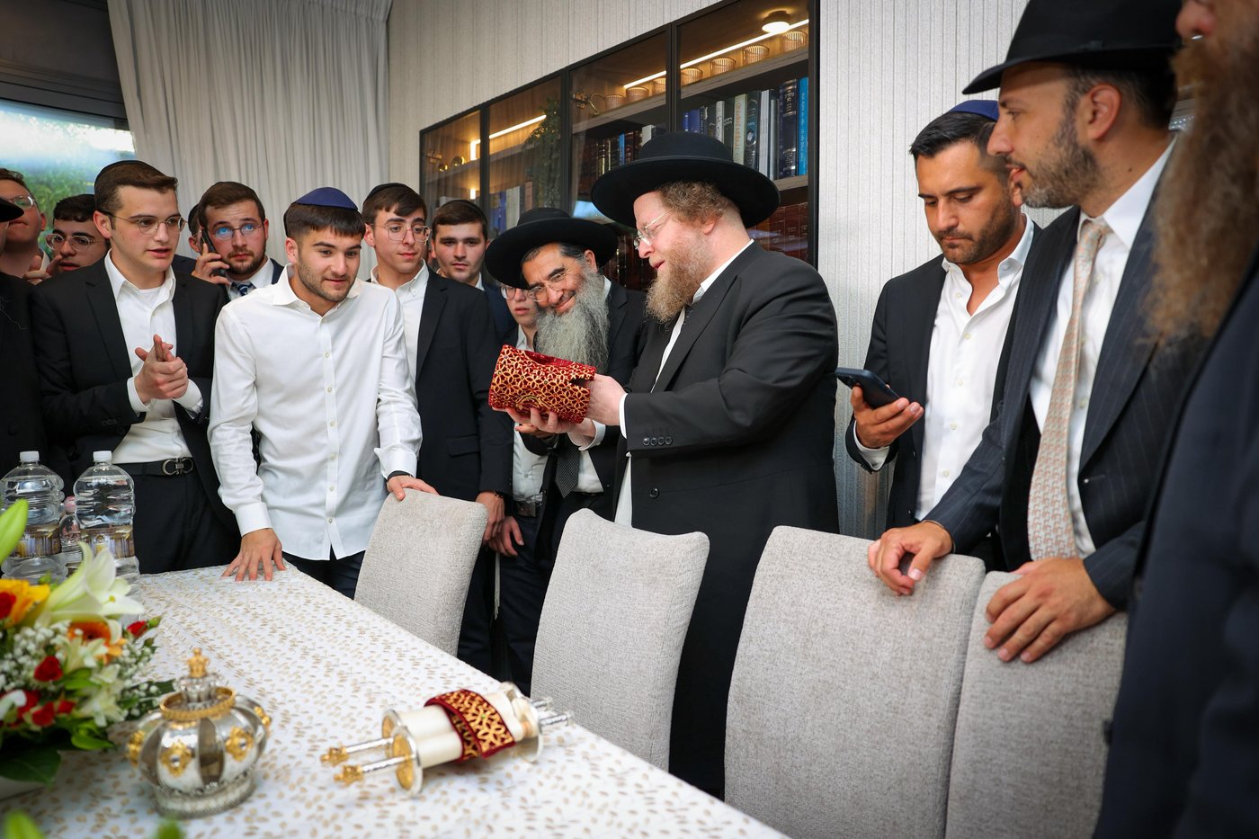 חנוכת ארון הקודש הגדול והמפואר בעולם ב'עטרת שלמה'