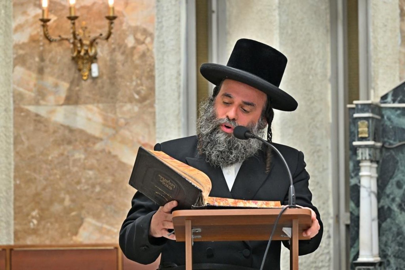הילולא קדישא בקומרנא