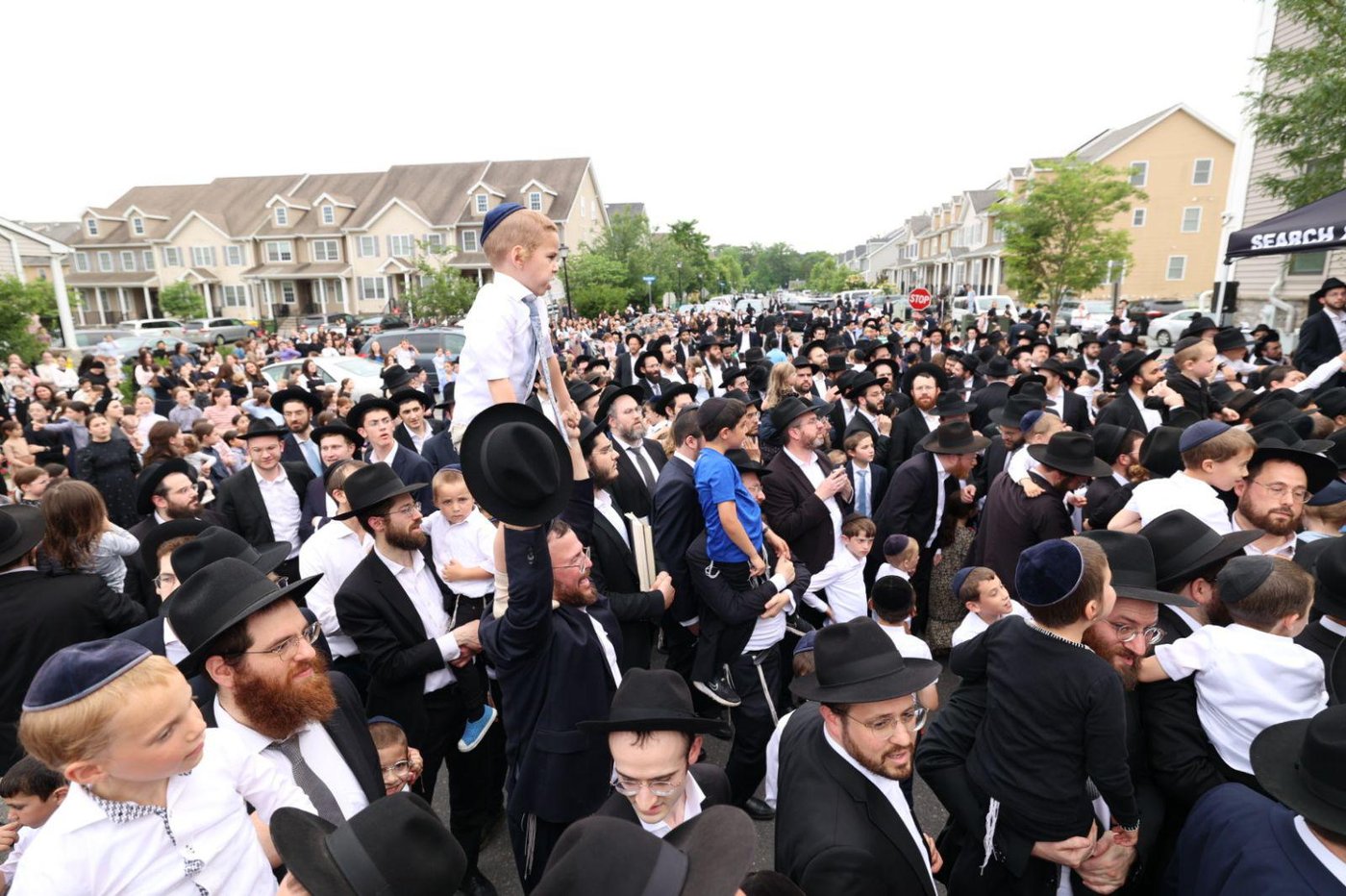 הקהילה בליקווד עם הגר"ע אוירבך