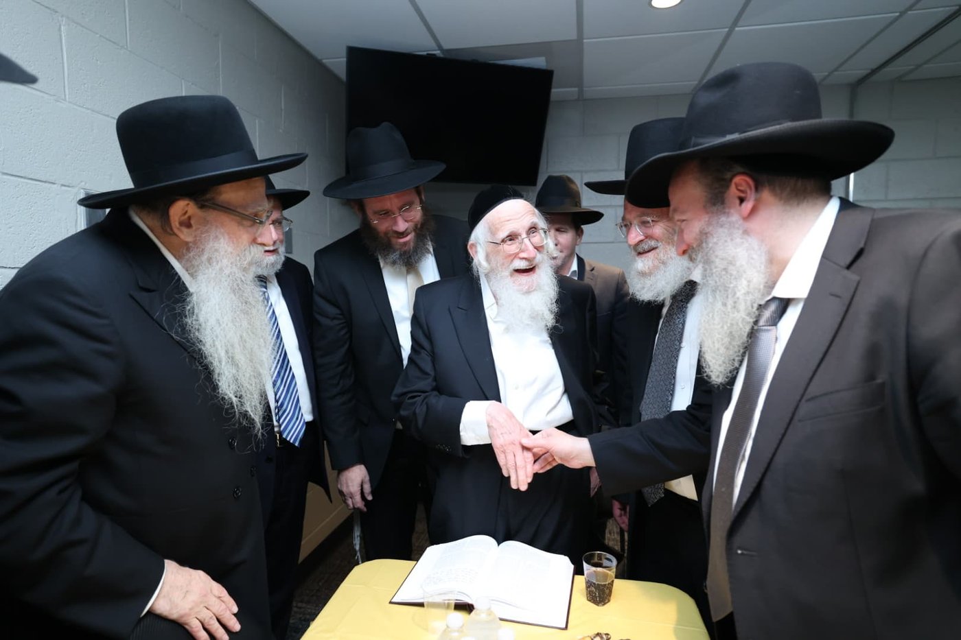 מעמד אדירי התורה בליקווד