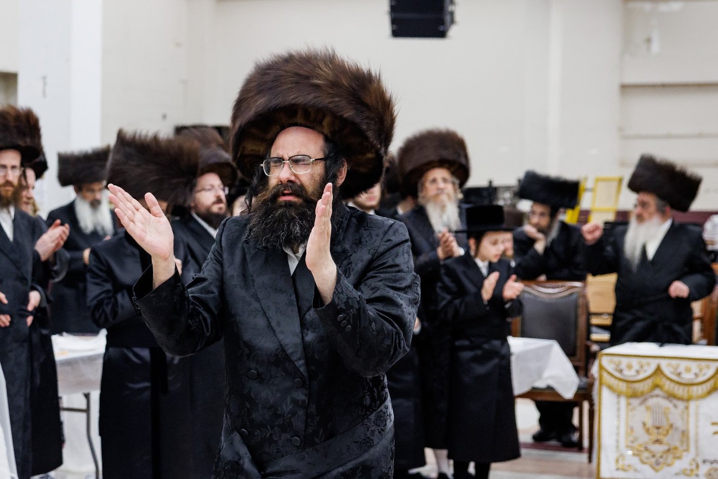 שמחת נישואי נכדת האדמו"ר מבאבוב - 45