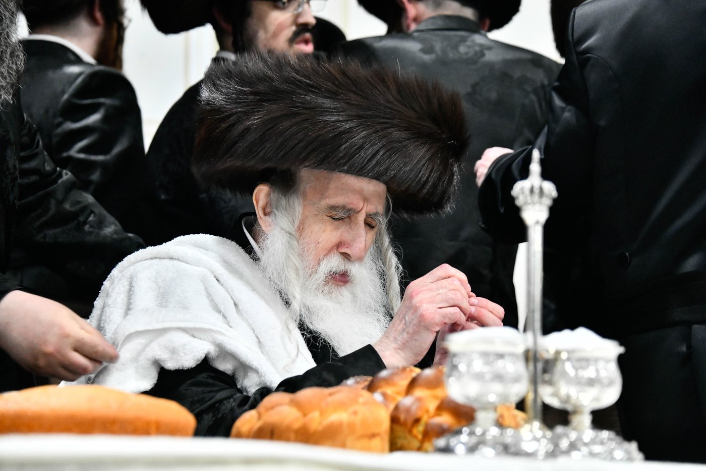 שמחת בית מכנובקא בעלזא - נחלת אהרן - בערגזאס