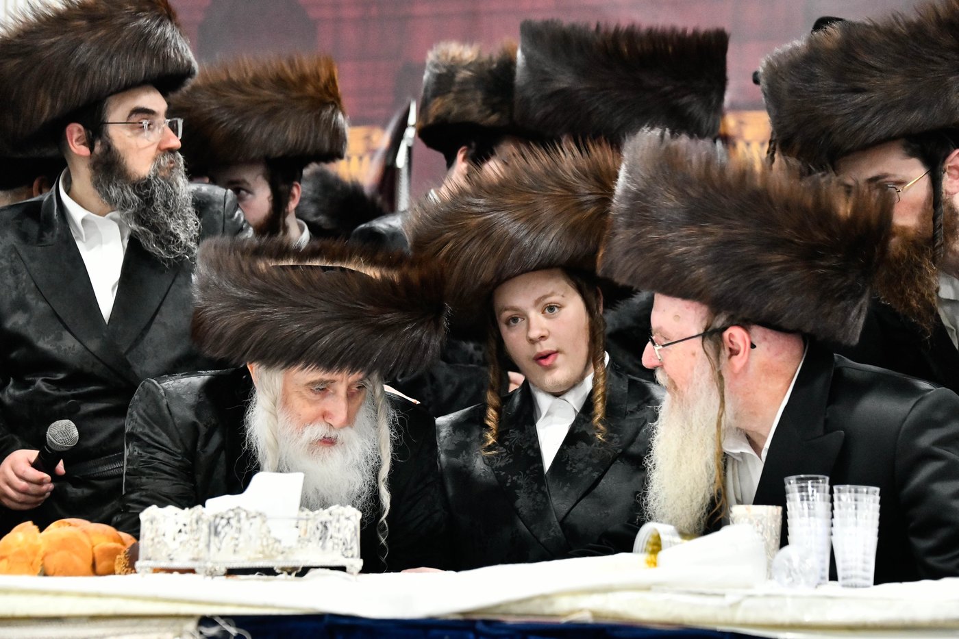 שמחת בית מכנובקא בעלזא - נחלת אהרן - בערגזאס