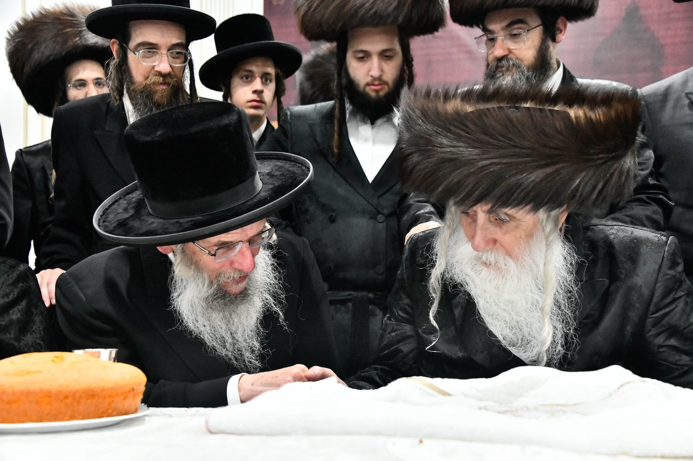 שמחת בית מכנובקא בעלזא - נחלת אהרן - בערגזאס