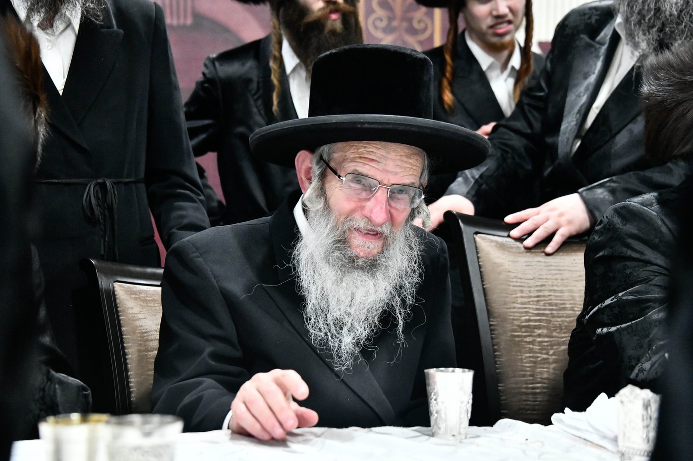האדמו"ר מסלאנים בשמחה
