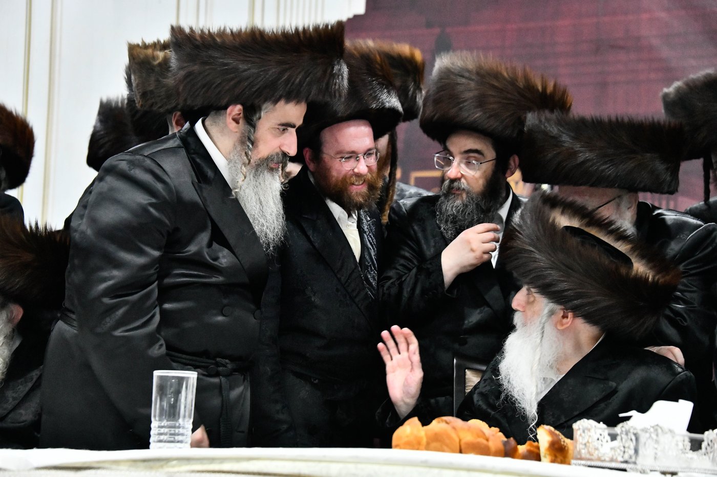 שמחת בית מכנובקא בעלזא - נחלת אהרן - בערגזאס