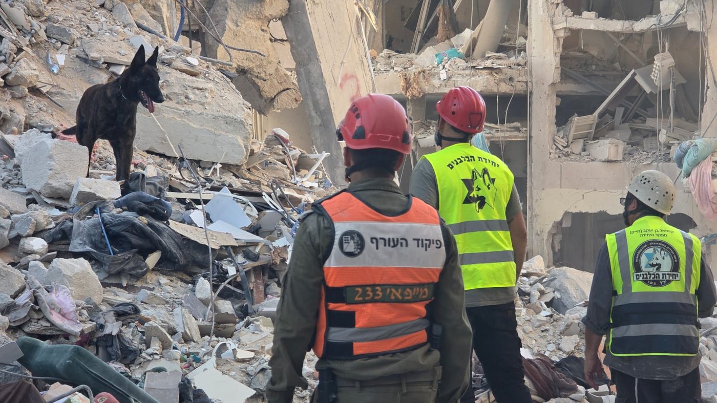 החיפושים אחר הנעדרים בבת ים