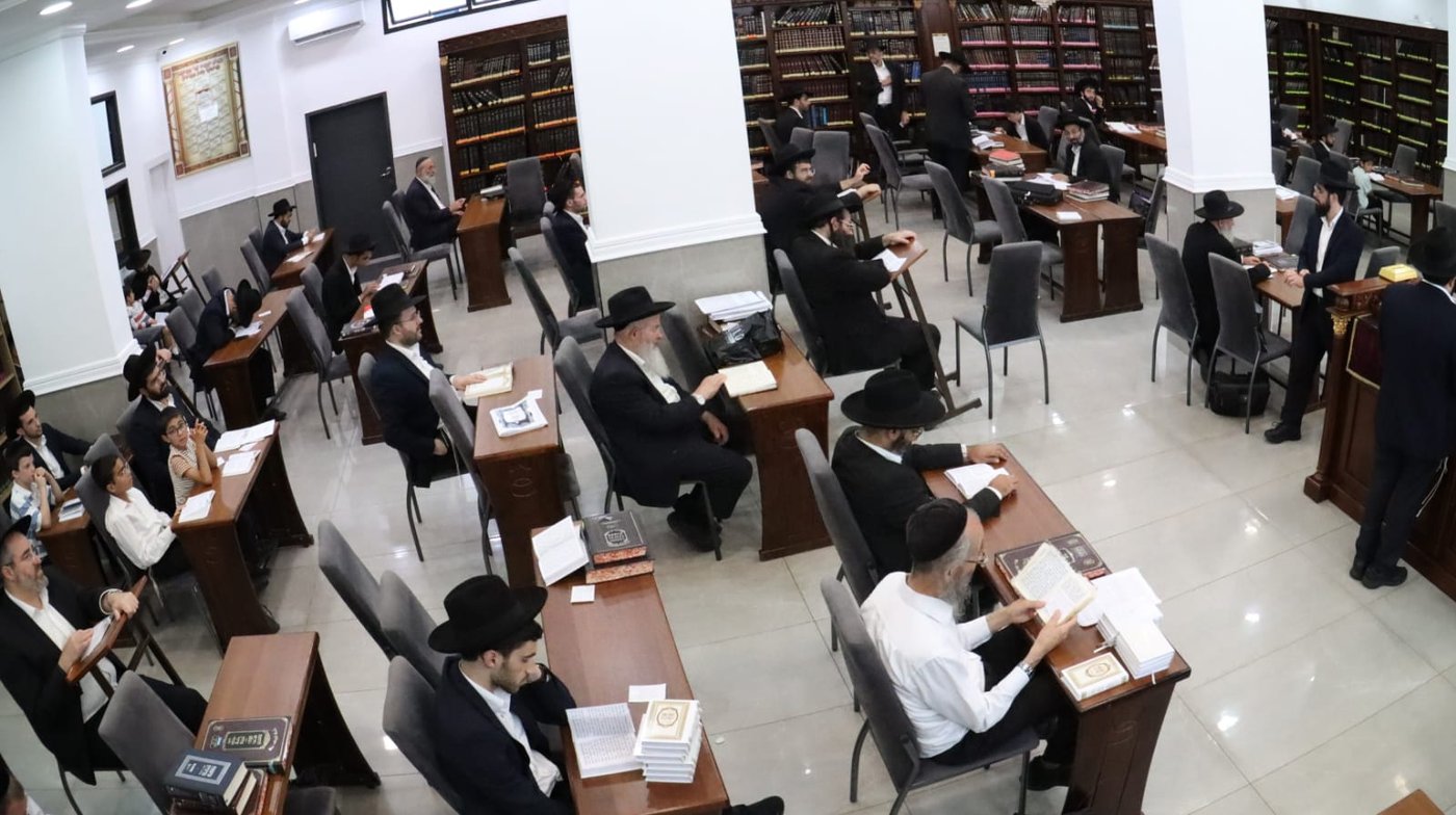 עצרת התעוררות בבית הכנסת 'הליכות משה'