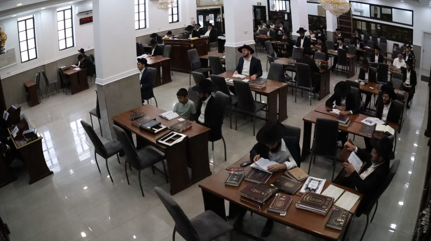 עצרת התעוררות בבית הכנסת 'הליכות משה'