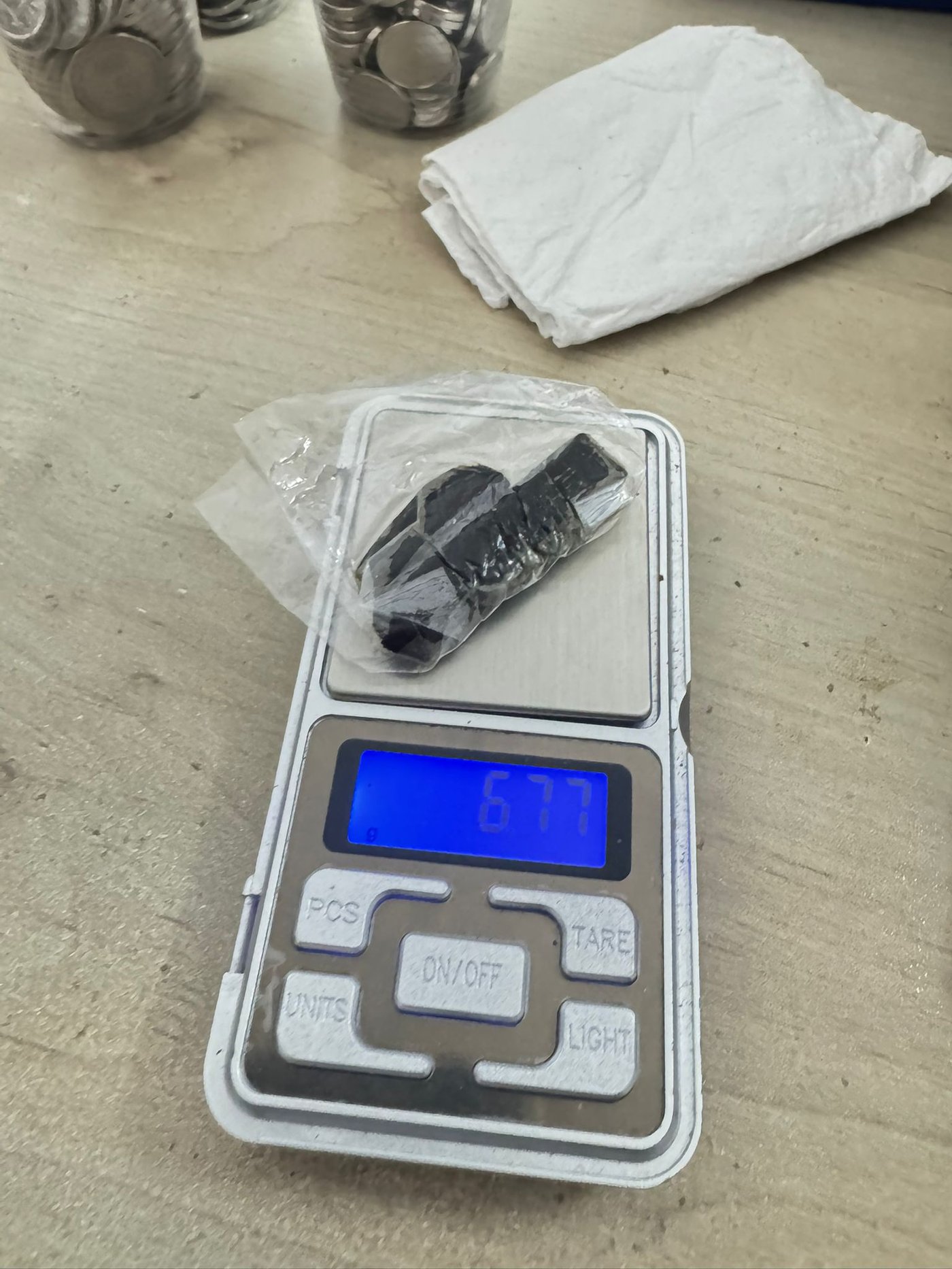 מהפריטים שנגנבו