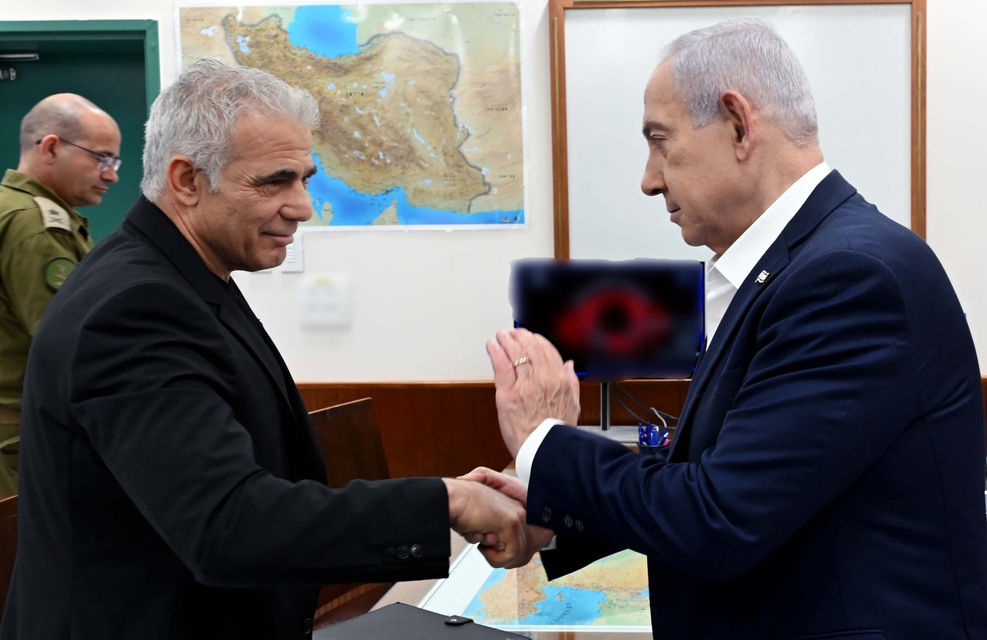 שני מטחים מאיראן בתחילת הלילה | צה"ל: חיל האוויר תוקף כעת טהרן