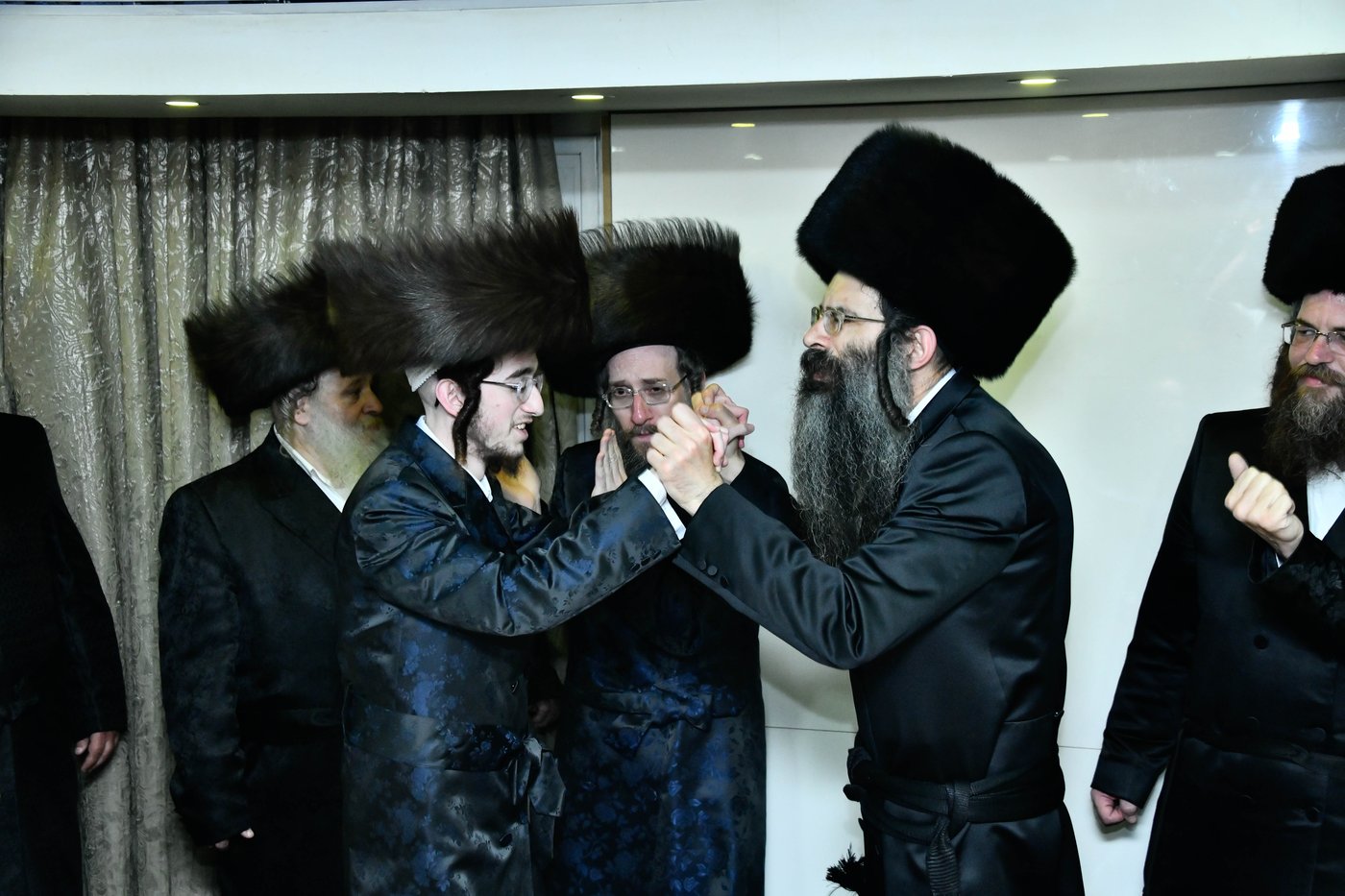 שמחת בית מעליץ - האלמין - סטריקוב ירושלים