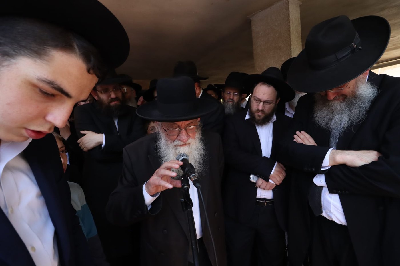 הלוויית הגאון ר' אליעזר דן דרבקין זצ"ל