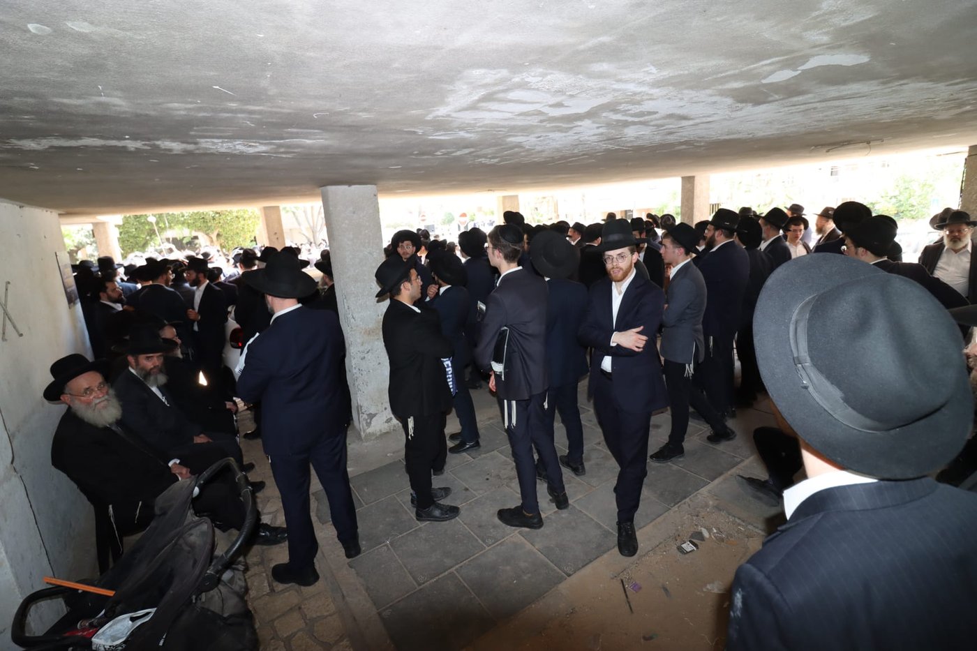 הלוויית הגאון ר' אליעזר דן דרבקין זצ"ל