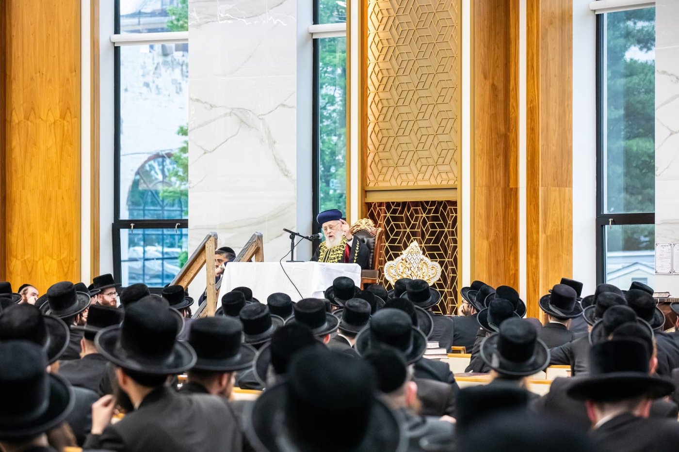 שיעור וביקור היסטורי של הראש"ל הגר"י יוסף בעיירה סקווירא | תיעוד מיוחד