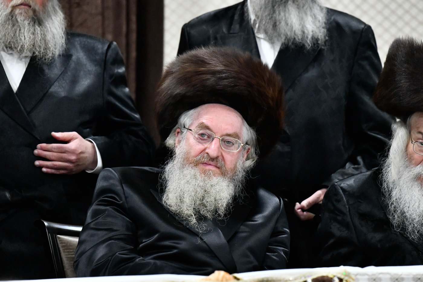 האדמו"ר מקרלין סטולין בשמחה