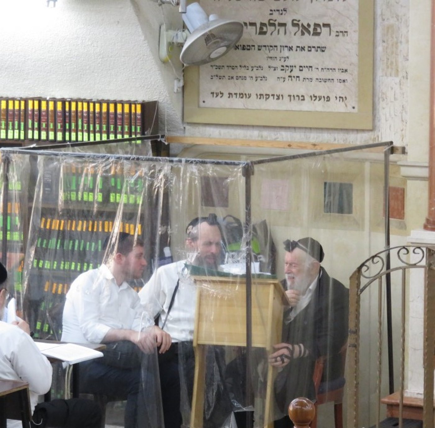 הגאון רבי יצחק זילברשטיין בימי המלחמה בכולל 'בית דוד' ברמת אלחנן