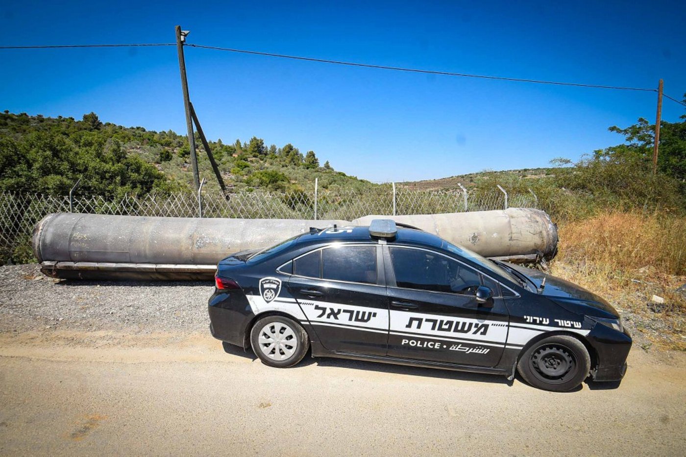 נס בשומרון - חלק ענק מטיל נפל בכניסה לעיר אריאל