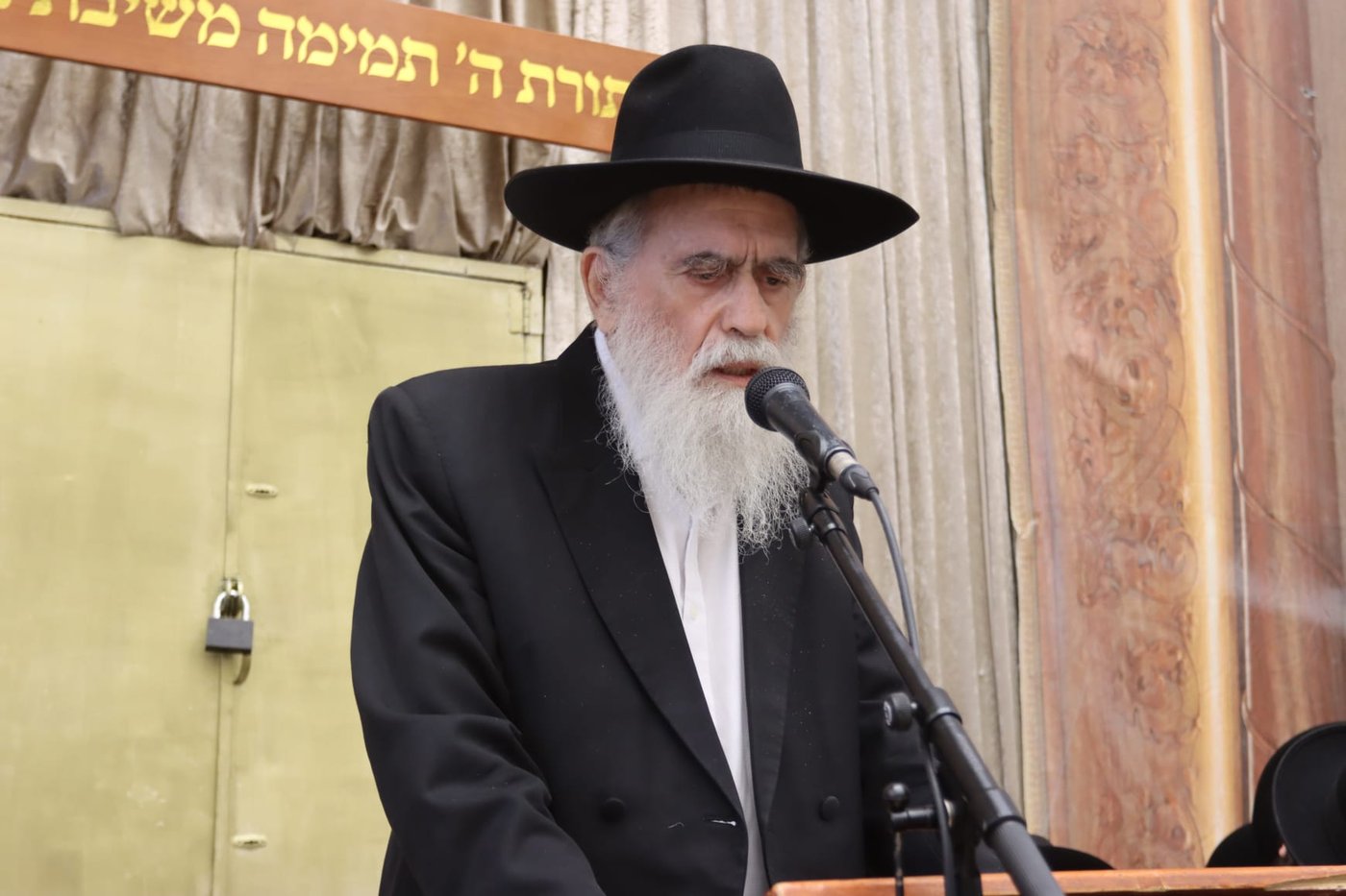 מסע הלוויית הגאון רבי ישראל סוקל זצ"ל