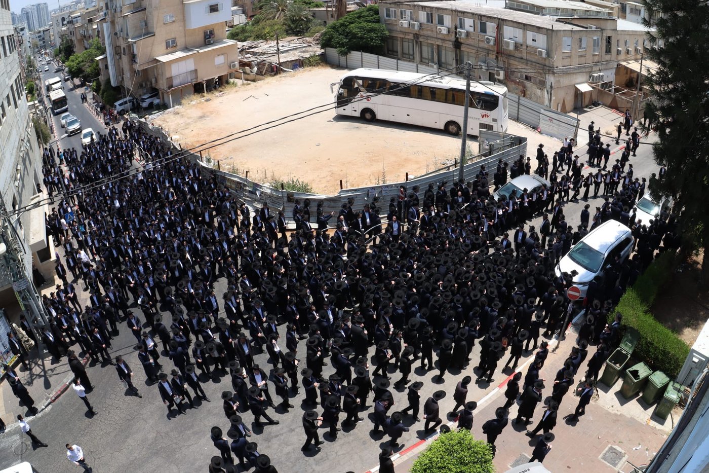 מסע הלוויית הגאון רבי ישראל סוקל זצ"ל