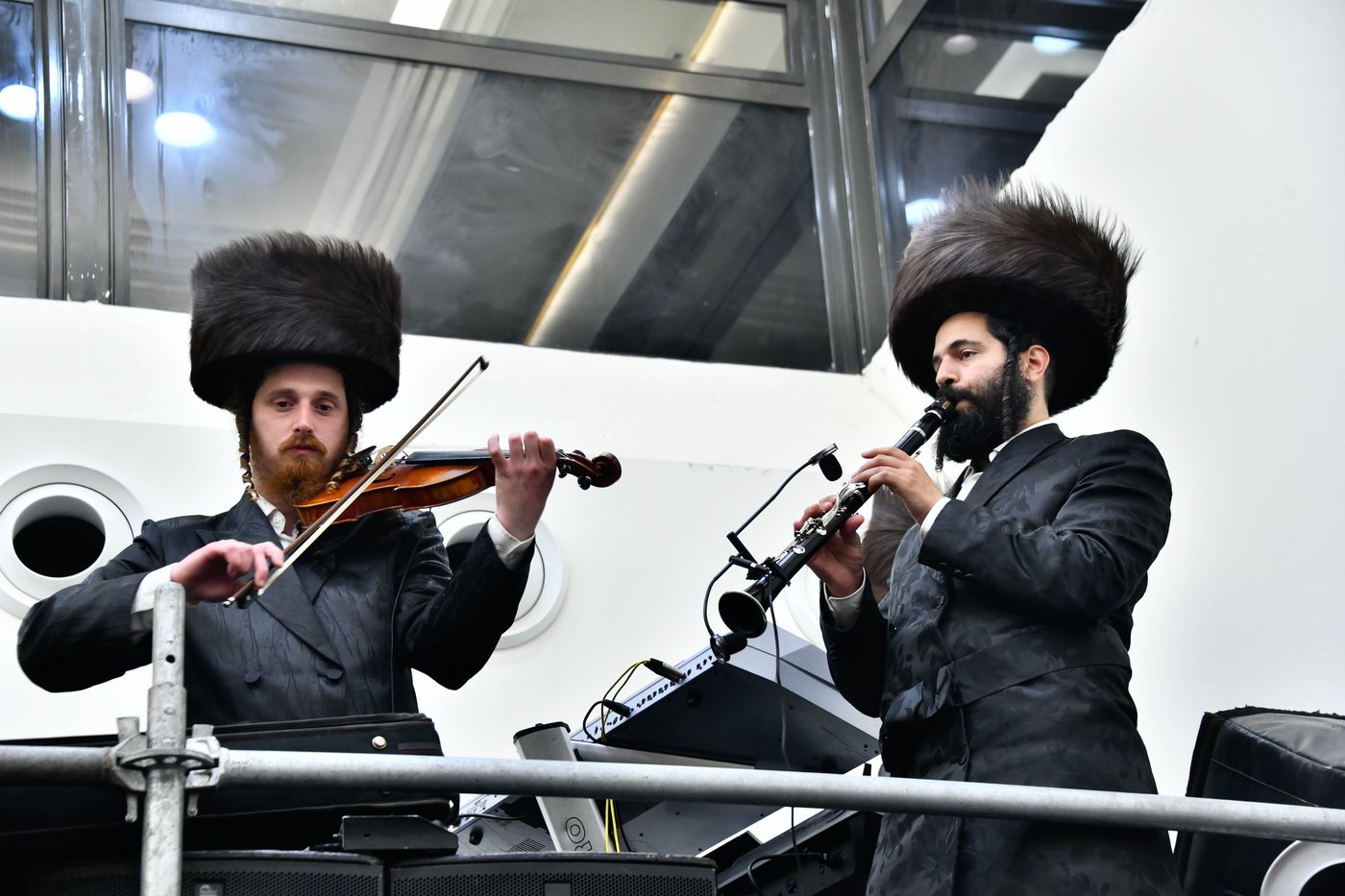 שמחת בית קרעטשניף - הארנאסטייפל - זלאטשוב - טשערקאס