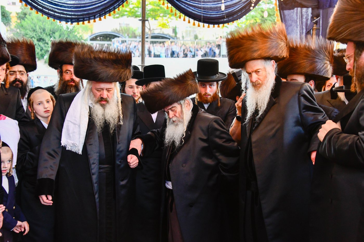 שמחת בית קרעטשניף - הארנאסטייפל - זלאטשוב - טשערקאס