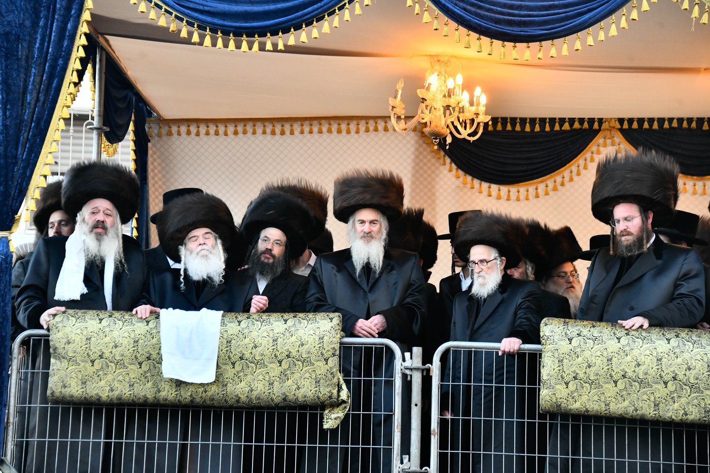 שמחת בית קרעטשניף - הארנאסטייפל - זלאטשוב - טשערקאס