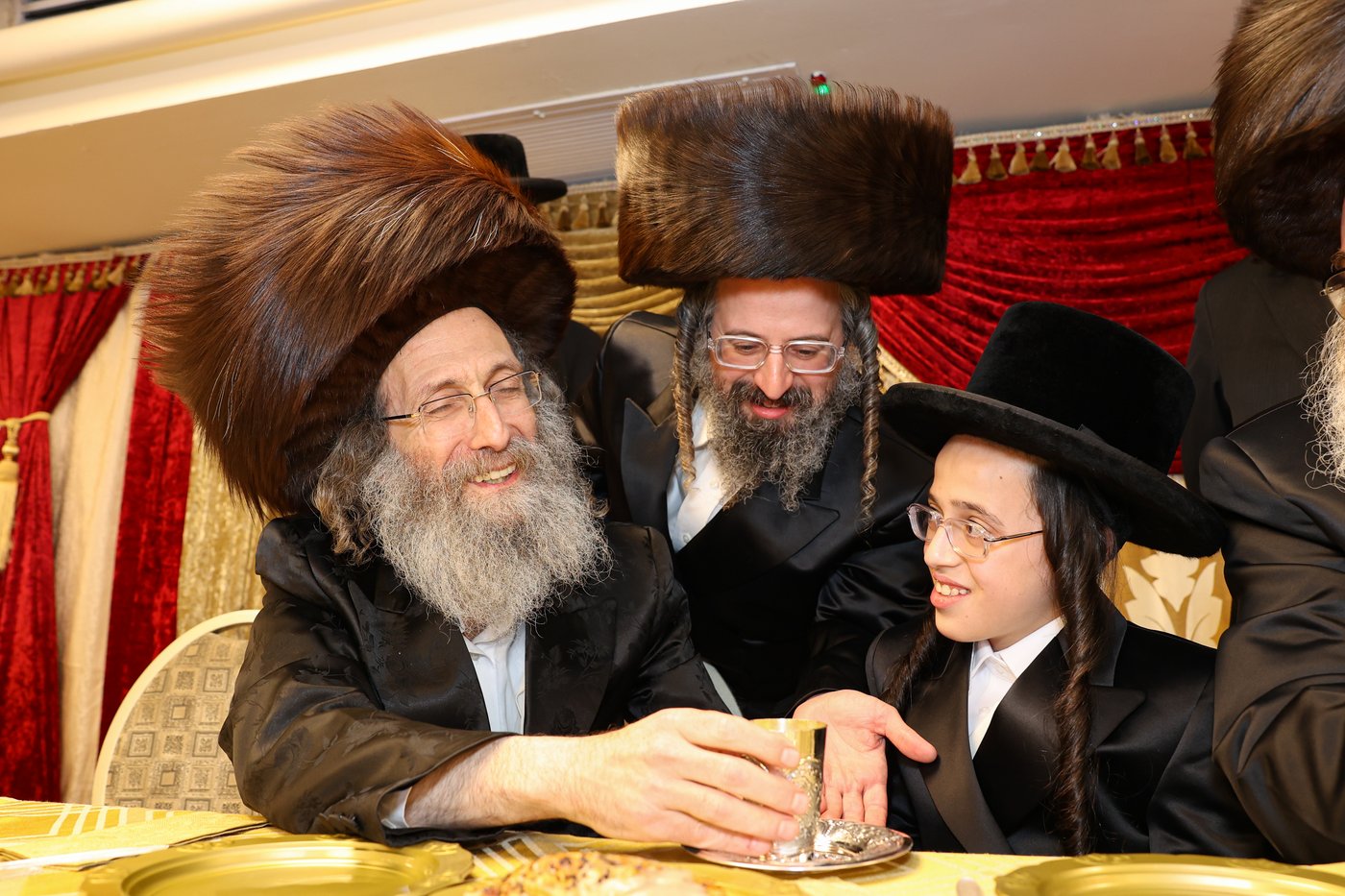 שמחת בר המצווה לנכדו הראשון של הרה"צ רבי אלימלך בידרמן