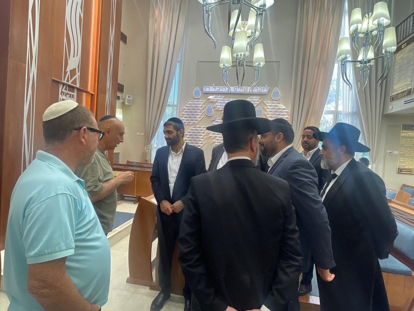שר הדתות בביקור בנס ציונה