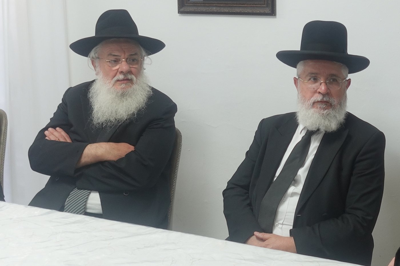 הגר"א סלים במעמד פתיחת ישיבת 'כתר תורה'