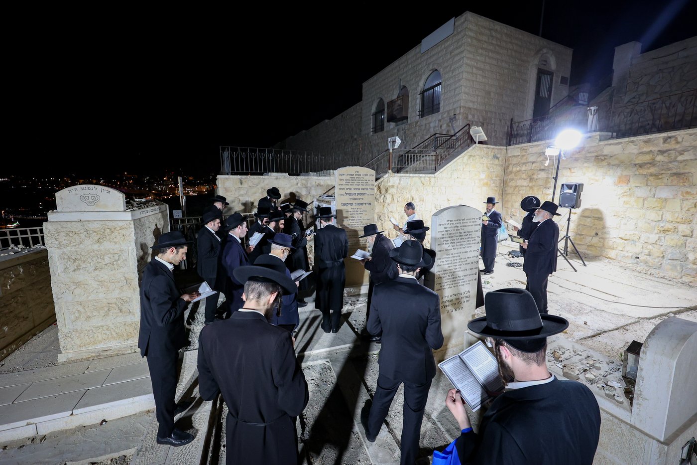 עליה לציון אדמו"ר מזידיטשוב שיקאגו זצ"ל