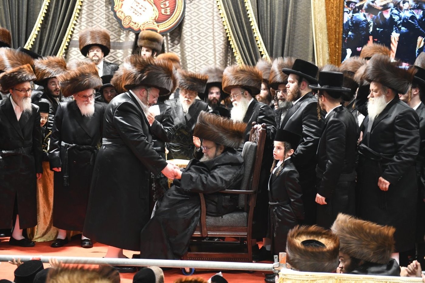 שמחת נישואי נכדת האדמו"ר מבעלזא