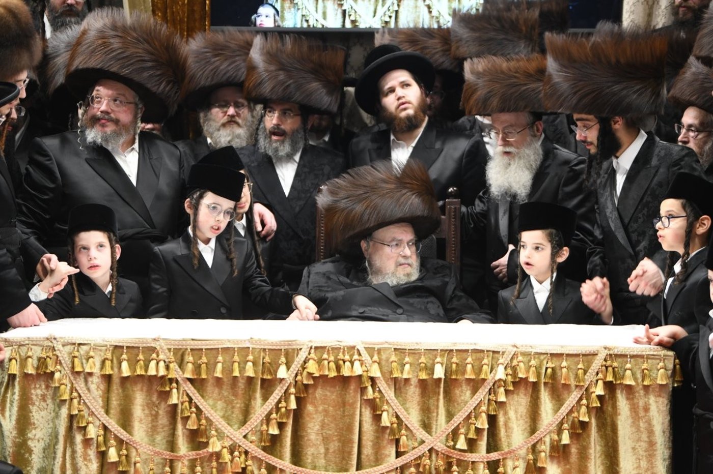 שמחת נישואי נכדת האדמו"ר מבעלזא