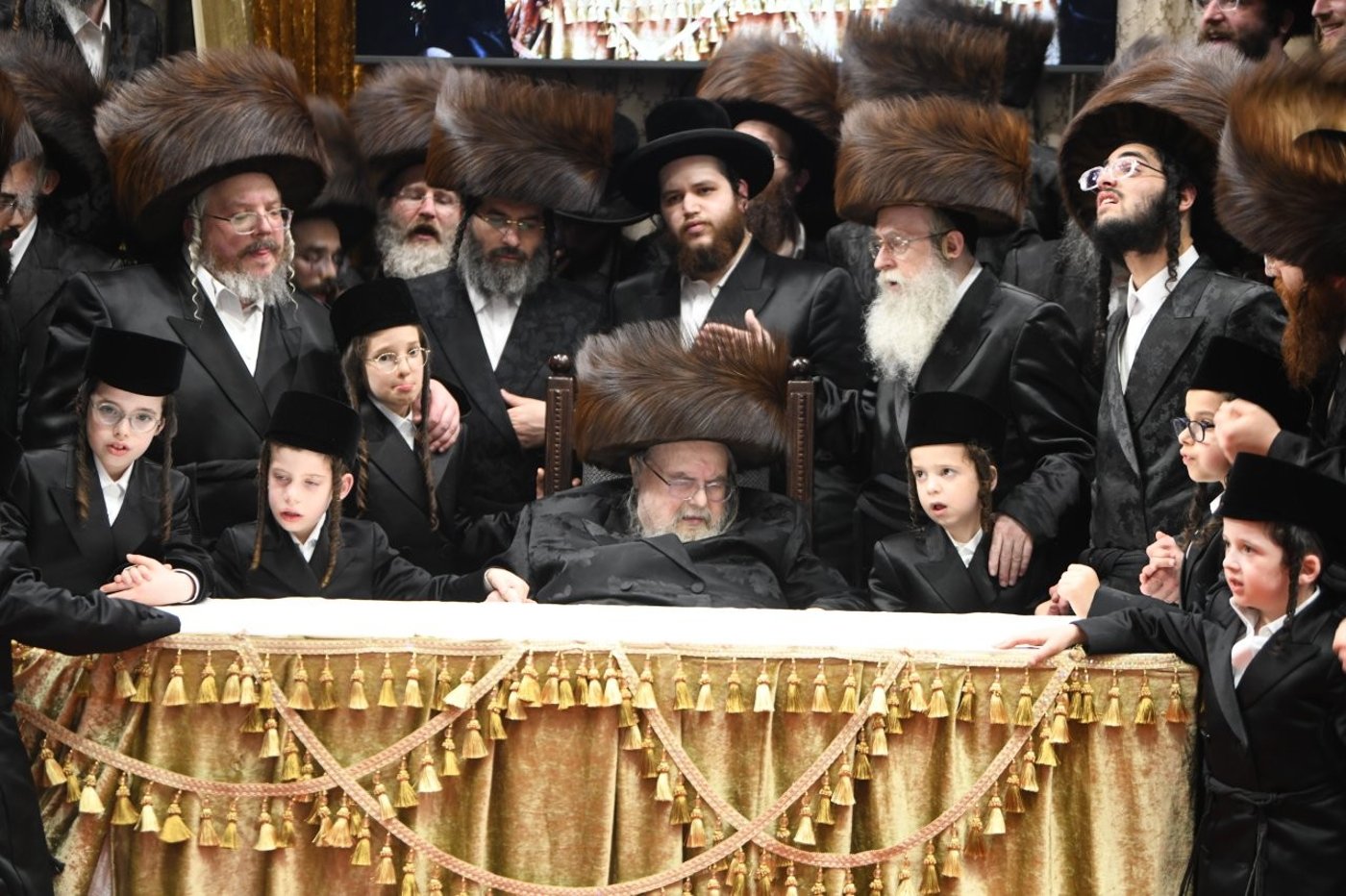 שמחת נישואי נכדת האדמו"ר מבעלזא