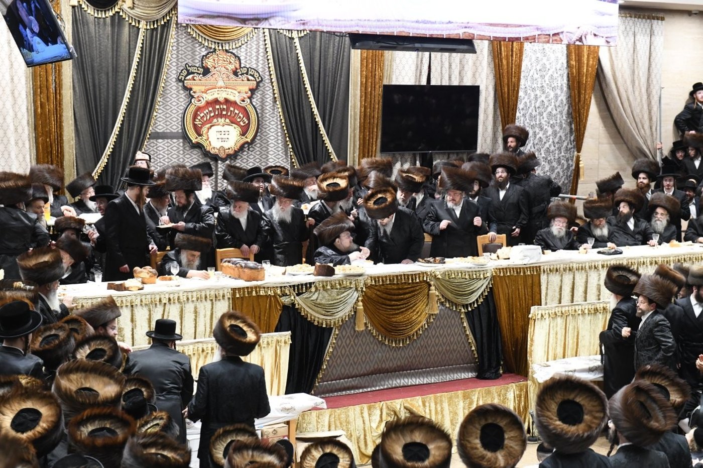 שמחת נישואי נכדת האדמו"ר מבעלזא