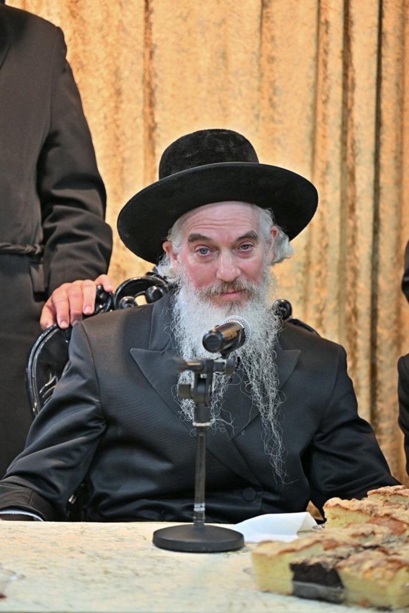 מעמד הכנסת ספר תורה לישיבת 'חיי תורה'