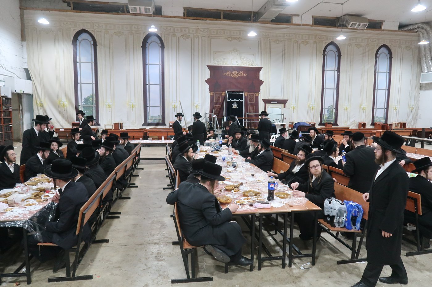 וואכט נאכט לבן הרב ישראל הגר
