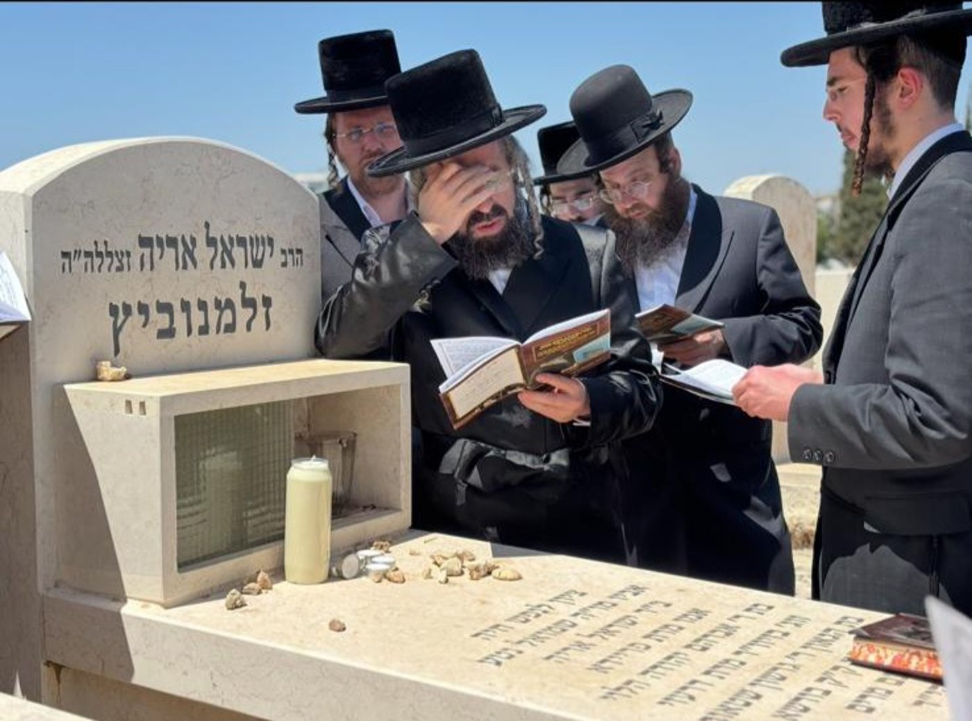 גאב"ד קהילת חיי נפש פוקד את הציון הק'