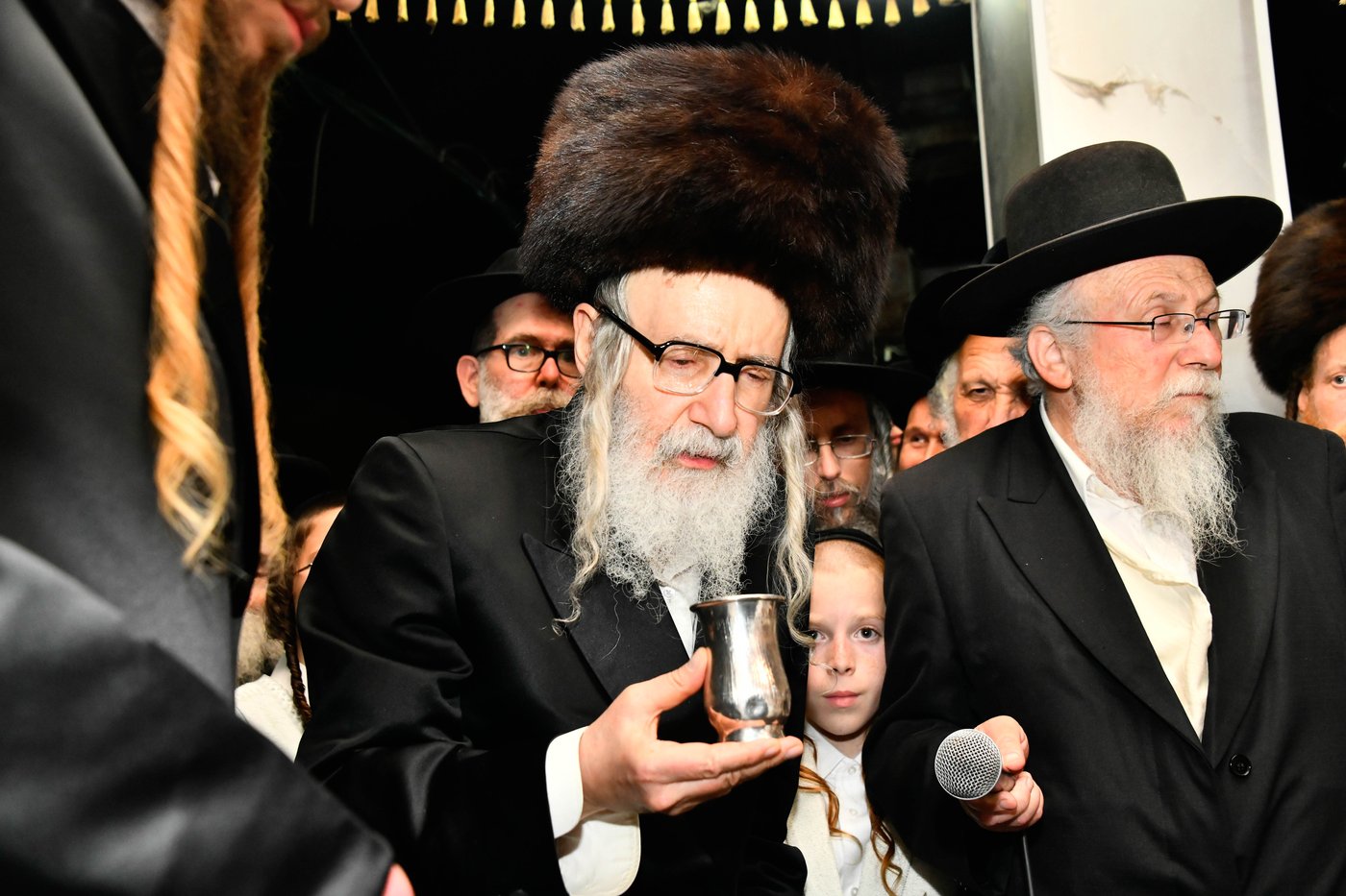 האדמו"ר מאמשינוב בחתונה בבני ברק