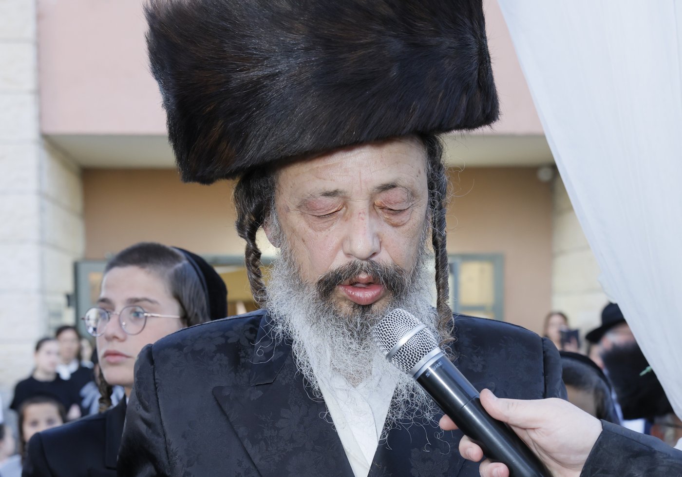 שמחת נישואי בן גאב"ד זוועהיל