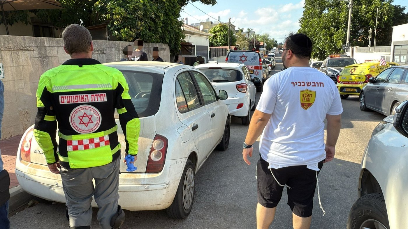 שעות בחום הלוהט: ילב בן 5 ותינוקת בת שנה וחצי נמצאו ברכב במצב קשה