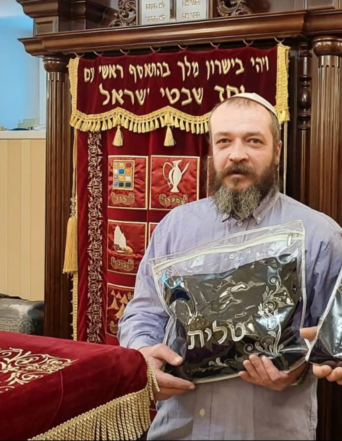 הגומל. היהודי שניצל בפולטבה