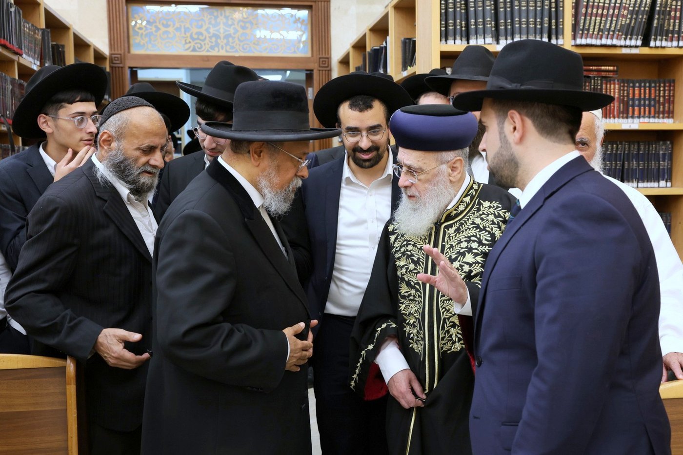הראשל"צ הגר"י יוסף בביקור בראש העין