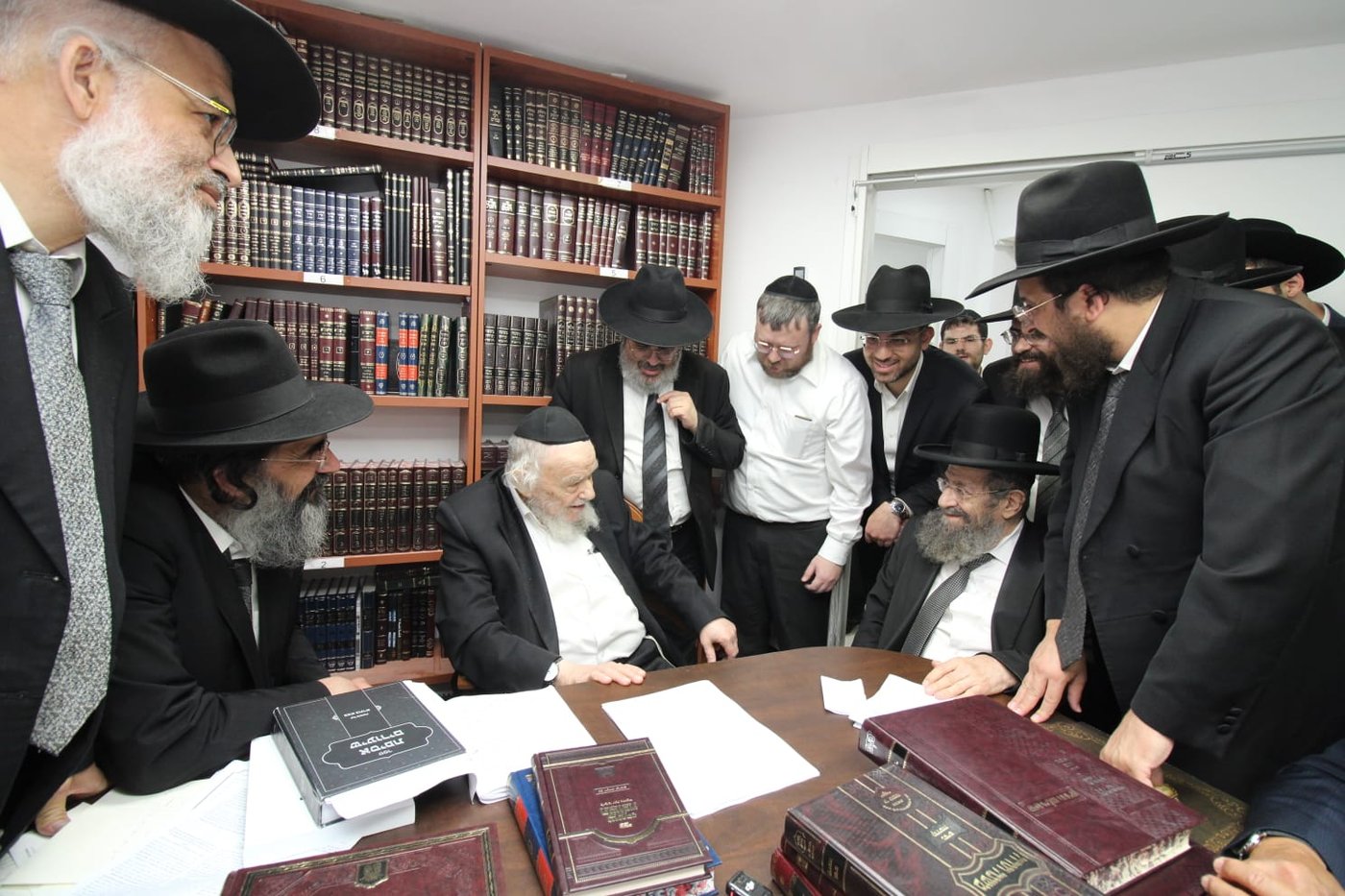 הגר"מ בן שמעון בביקור אצל הגרמ"ה הירש