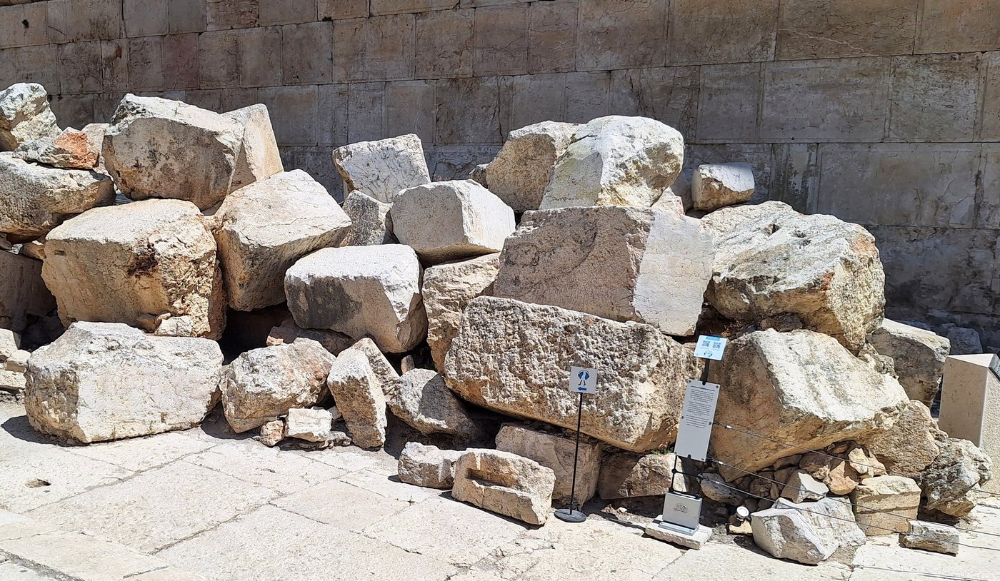כך נראו החיים המפוארים ברובע היהודי - והקורות החרוכות ששרדו משריפת הבית | תגליות מרעישות