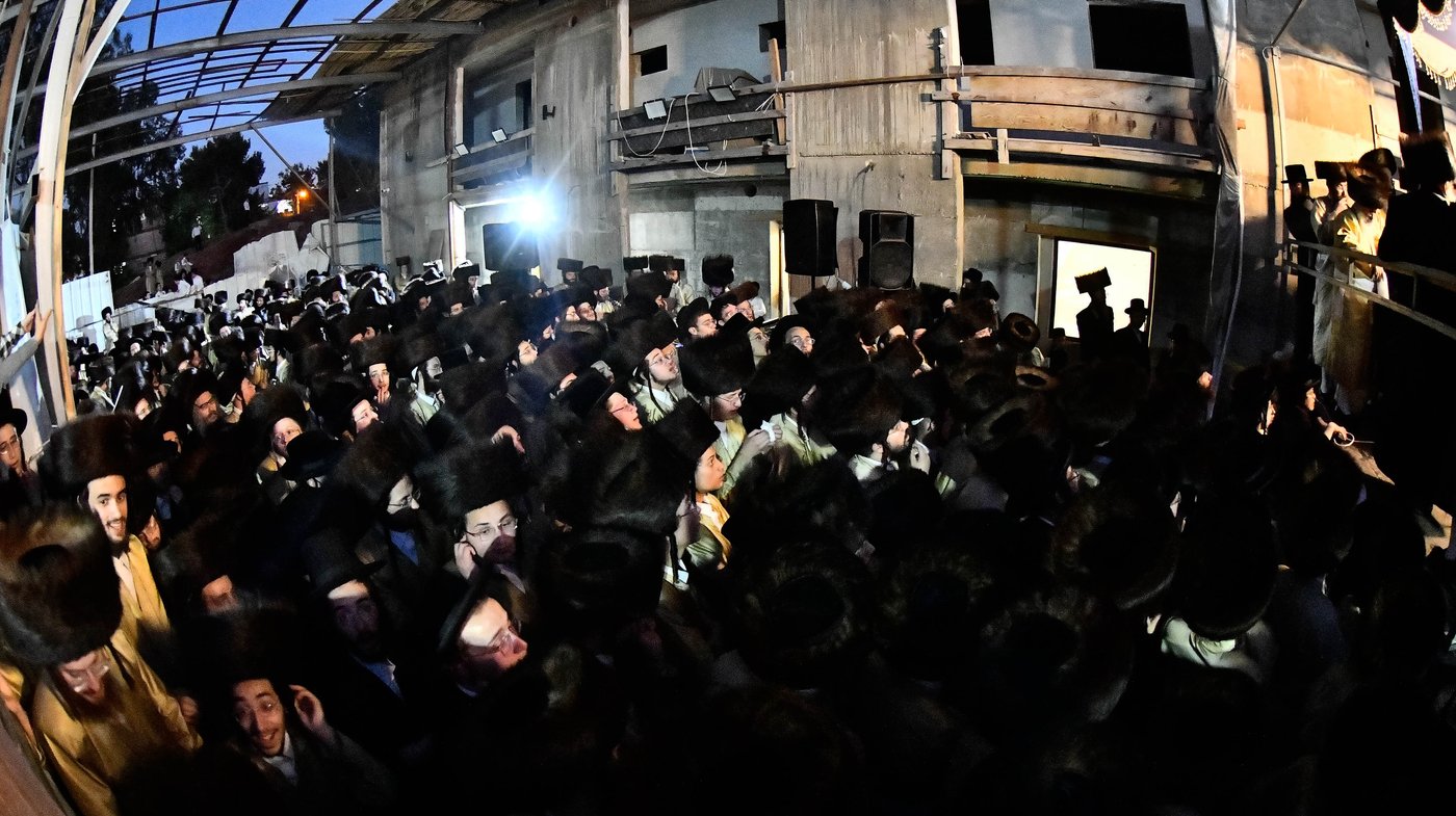שמחת בית תולדות אברהם יצחק - ספינקא מונסי - זידטשוב ב"ב