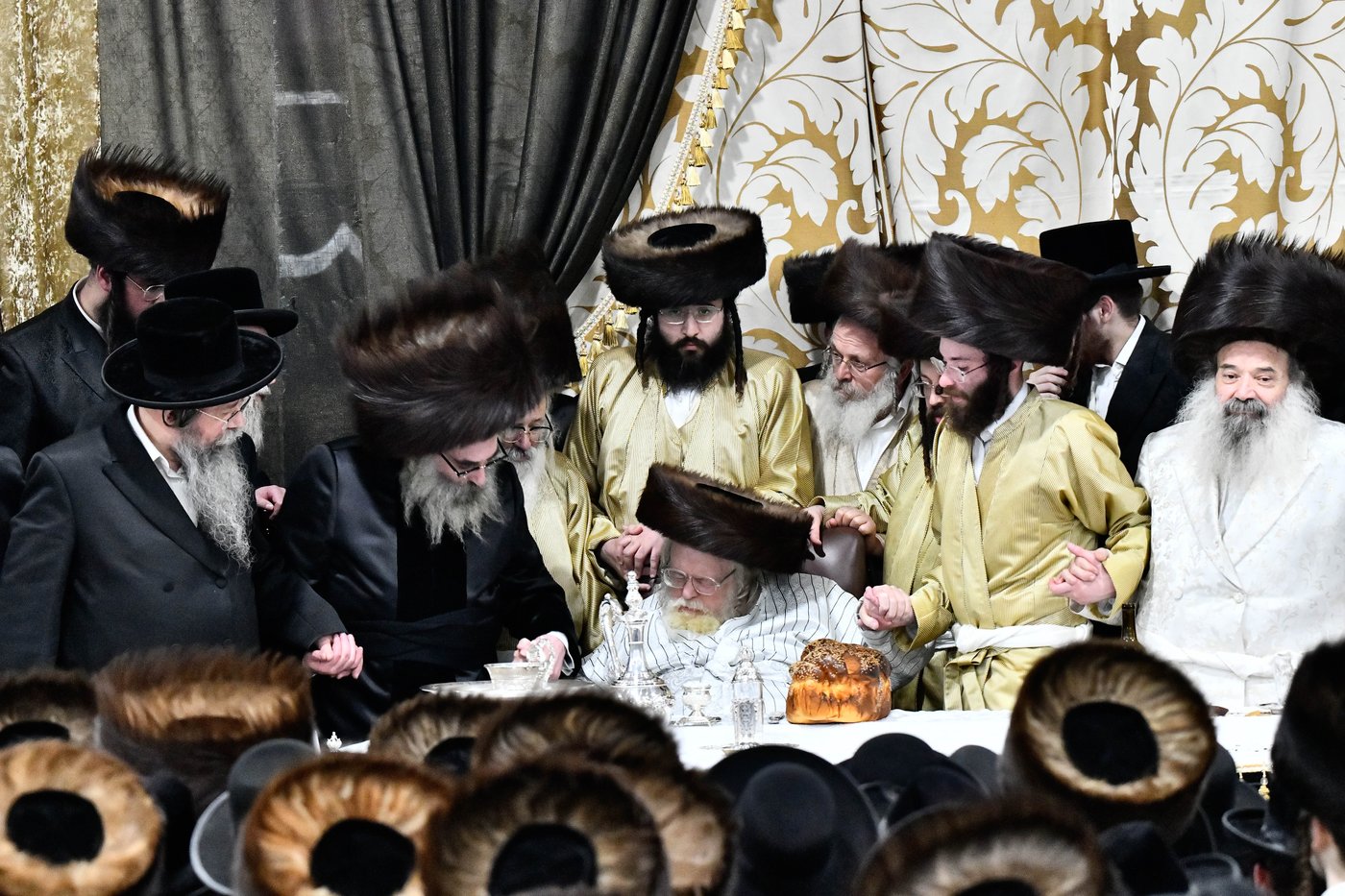 שמחת בית תולדות אברהם יצחק - ספינקא מונסי - זידטשוב ב"ב
