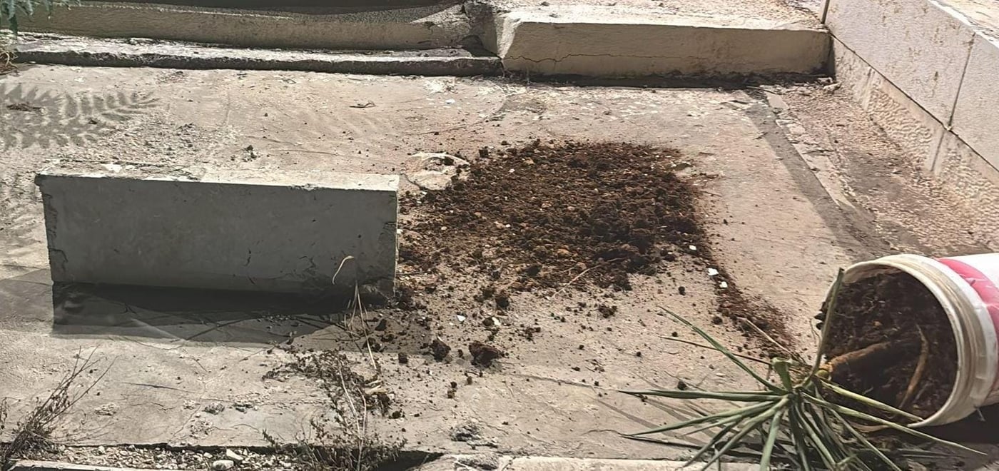 קברים הושחתו